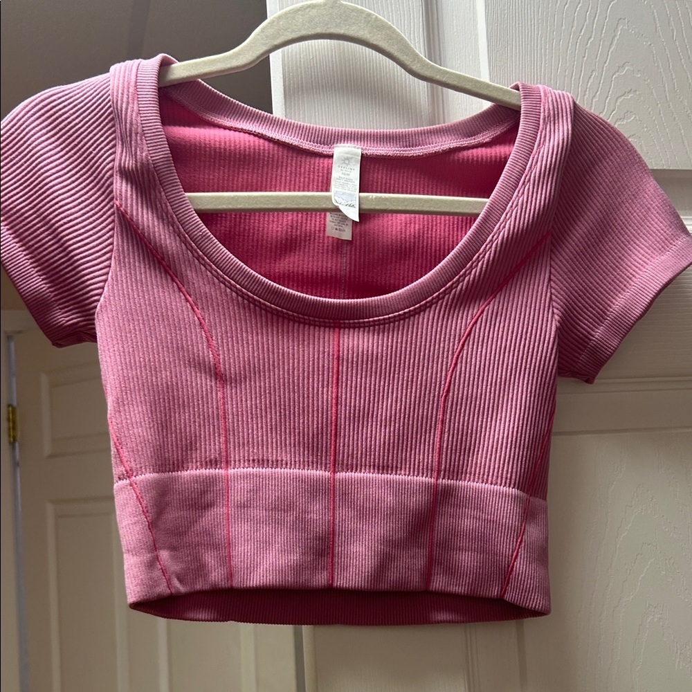 pink aerie top